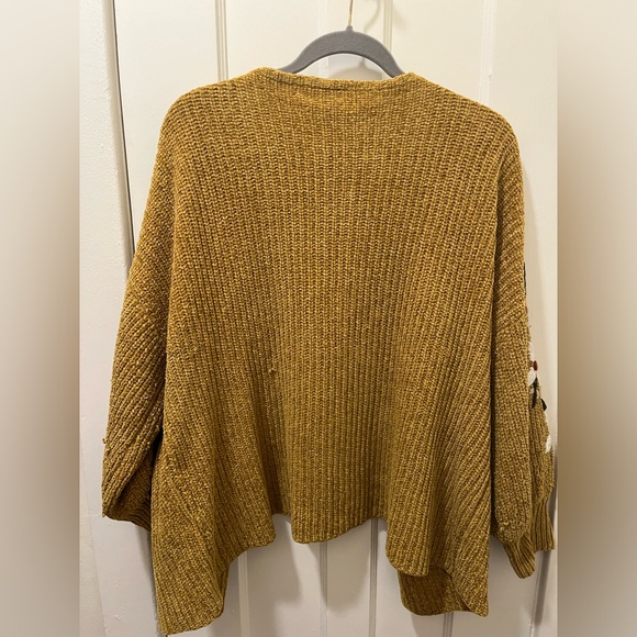 Alya Floral Cardigan - Picture 4 of 4